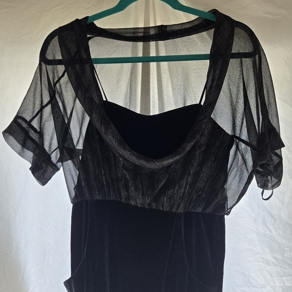 Fancy Velvet Dress EUC - Picture 2 of 8